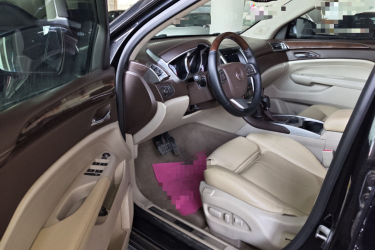 Used Cadillac SRX 2011 3.0L Flagship Edition