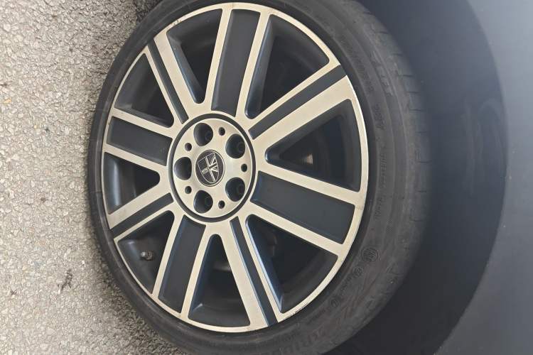 Used MINI Clubman 2022 Facelift 1.5T COOPER Connoisseur Right Front Wheel Hub