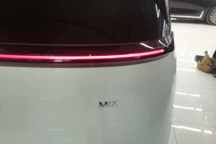 Used Zeekr MIX 2025 Intelligent Driving Version
