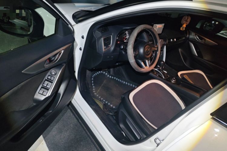 Used Mazda CX-4 2018 2.0L Automatic Two-Wheel Drive Blue Sky Dynamic Version China V Standard