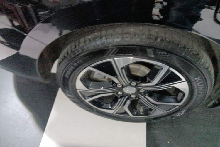 Used Hongqi E-QM5 2023 Revised Version Basic Travel Edition
