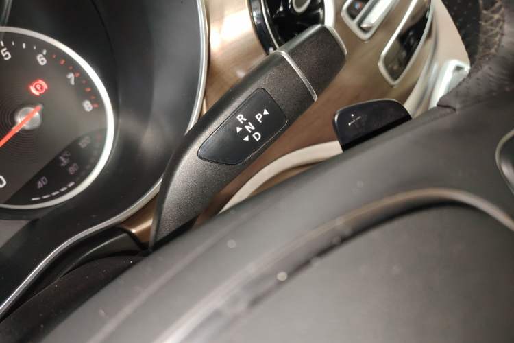 Used Mercedes-Benz V-Class 2020 V 260 L Long-wheelbase Luxury Edition