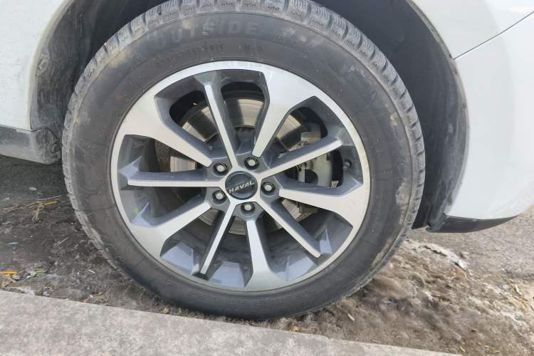 Used Haval F5 2019 National Trend Edition 1.5T i-Trend China V Standard Right Front Wheel Hub