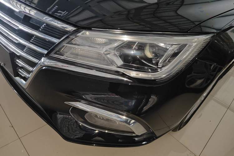 Used Roewe i5 2020 1.5L Manual 4G Connect Luxury Edition