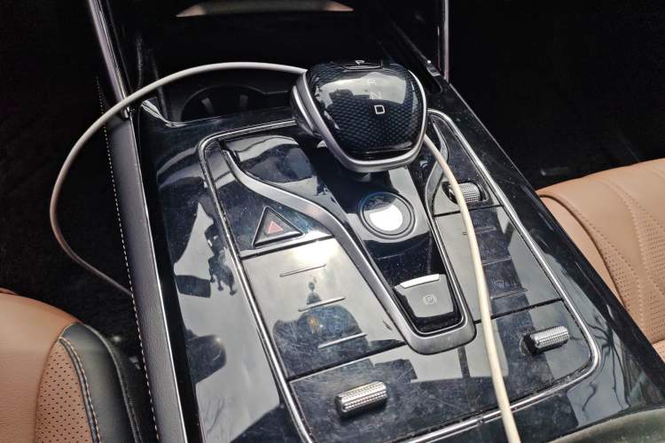 Used BYD Tang New Energy 2021 DM-i 112KM Prestige Model Gear Lever