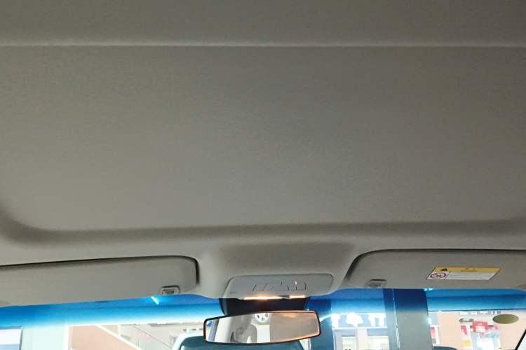 Used Buick GL8 2022 Land Cruiser Executive Class 652T Comfort Model
