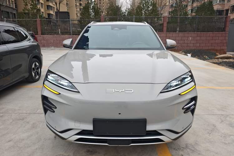 Used BYD Song PLUS New Energy 2023 Champion Edition EV 520KM Flagship Model Front