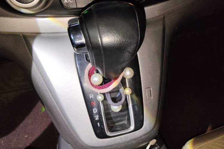 Used Honda CR-V 2012 2.0L two-wheel drive urban version
