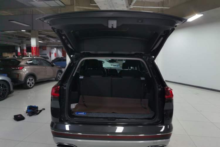 Used Volkswagen Talagon 2021 530TSI Four-Wheel Drive Flagship Shengjing Edition Pro Trunk