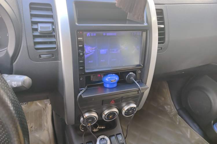 Used Nissan X-Trail 2012 2.5L CVT Luxury Edition 4WD
