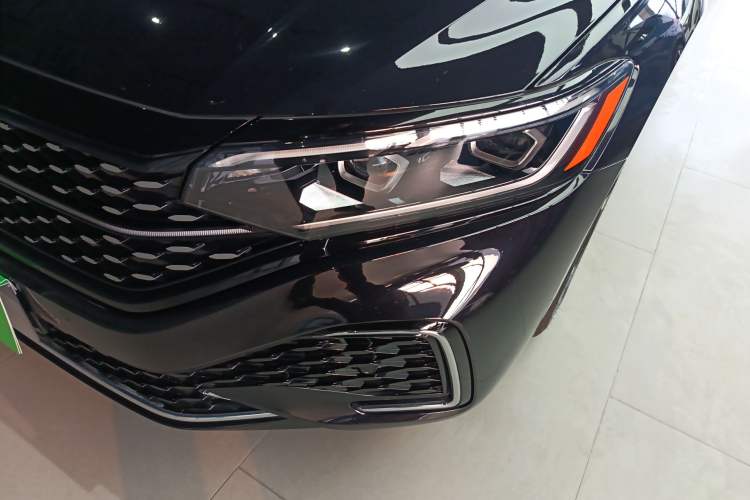 Used Volkswagen Passat 2024 380TSI Starry Dragon Edition Left Front Headlight