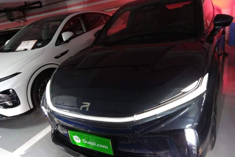 Used Rising R7 2022 High-Performance Advanced Edition
