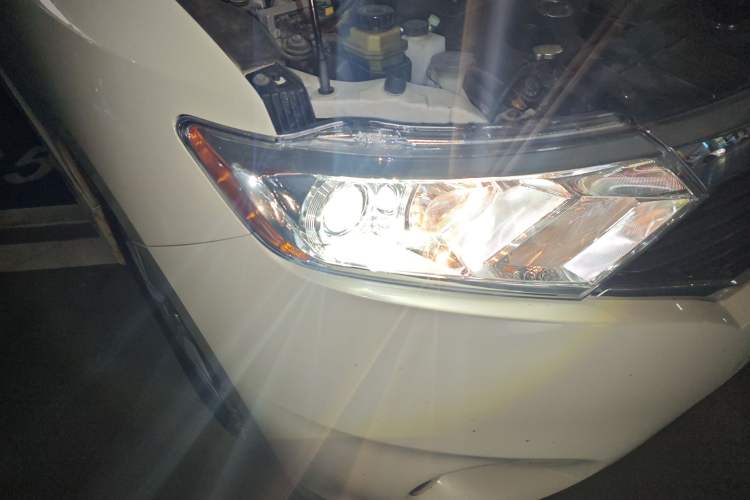 Used Nissan Quest 2015 3.5L SL
