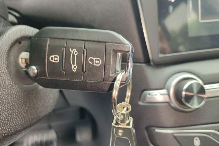 Used Peugeot 408 2014 1.8L Automatic Luxury Edition Vehicle Key