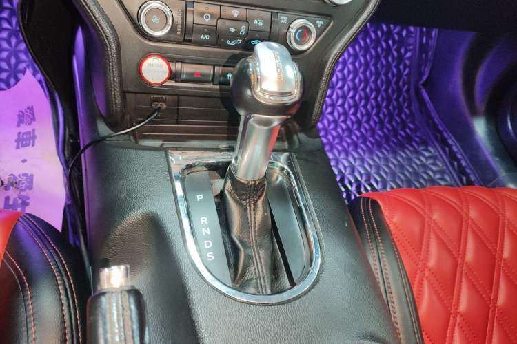 Used Ford Mustang 2015 2.3T Automatic U.S.-Spec Version