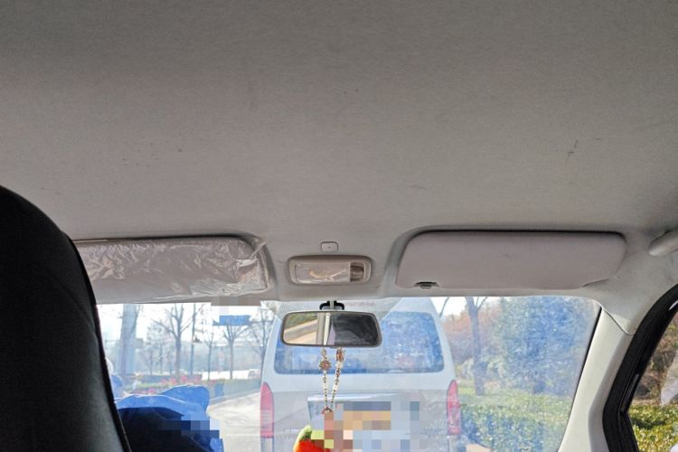 Used Chery QQ Ice Cream 2022 170km Sundae Phosphate Lithium-Ion
