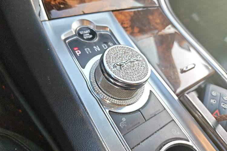 Used Jaguar XF 2012 XF 3.0L V6 Luxury Edition
