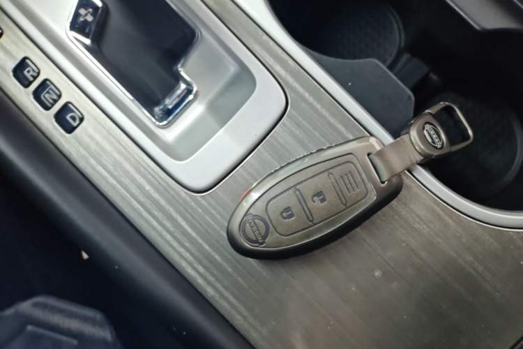 Used Nissan Murano 2021 2.5L XE Two-Wheel Drive Elite Edition Vehicle Key