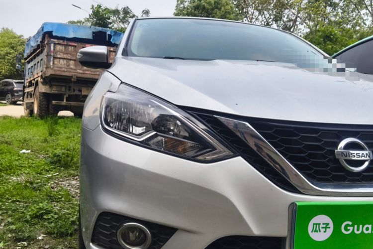 Used Nissan Sylphy 2016 1.6 XL CVT Luxury Edition Right Front Headlight