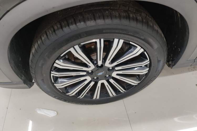 Used Oshan X5 2021 Revised Version 1.5T DCT Luxury Edition