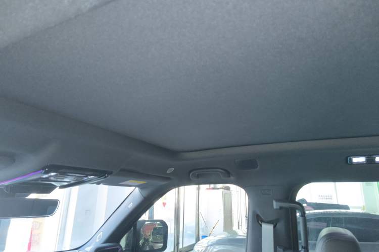 Used Formula Leopard 5 2023 Explore Edition