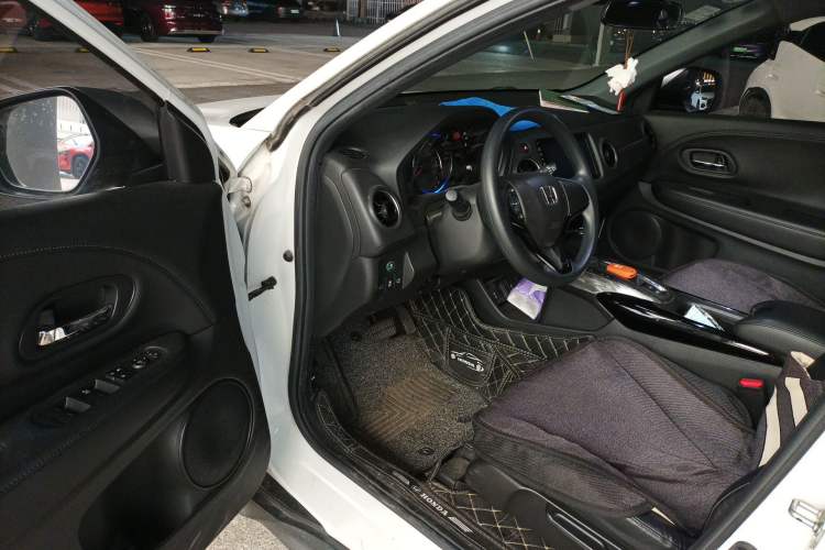 Used Honda XR-V 2019 220TURBO CVT Luxury Edition China VI Emission Standard