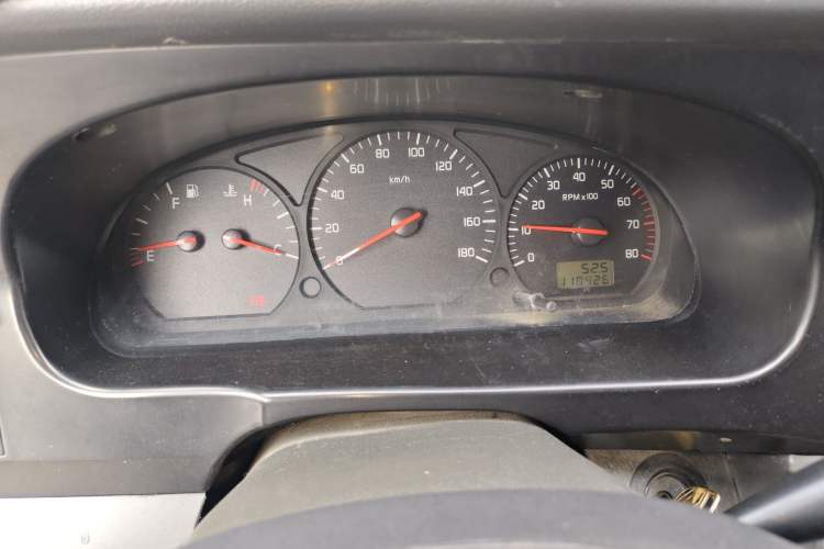 Used Jinbei Hiace 2011 2.0L 5th Generation Kuaiyunwang Standard Version 4G19