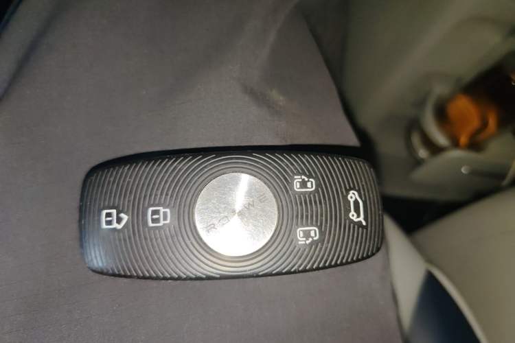 Used Roewe iMAX8 2022 400TGI Celebration Edition Vehicle Key