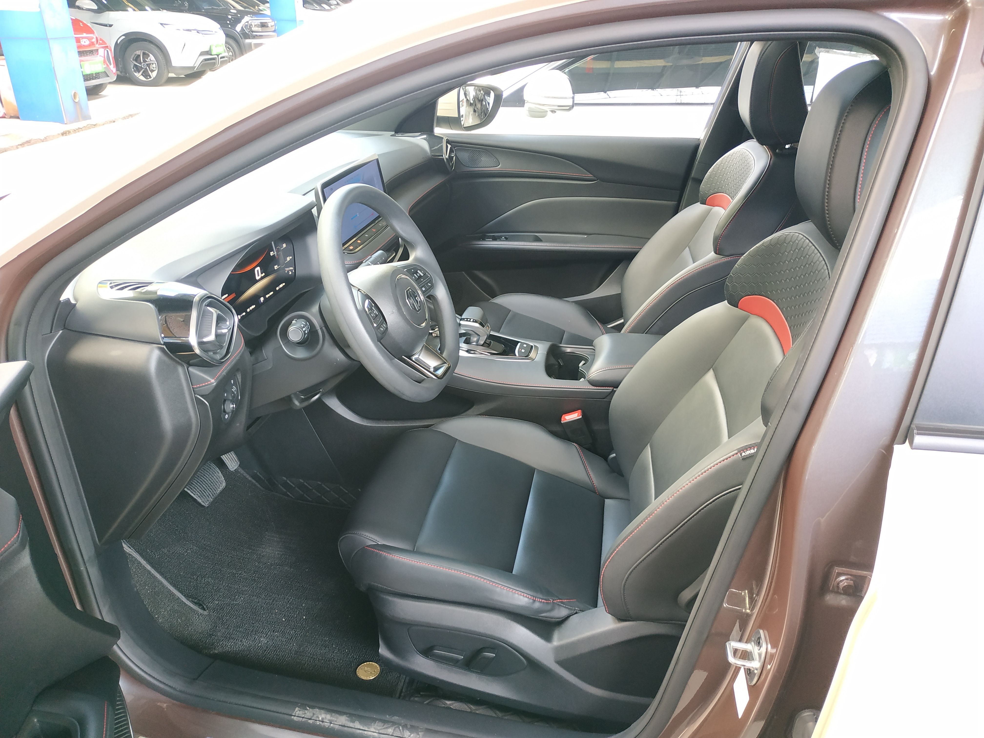 MG 5 2025 300TGI Global Flagship Edition — снимка 17