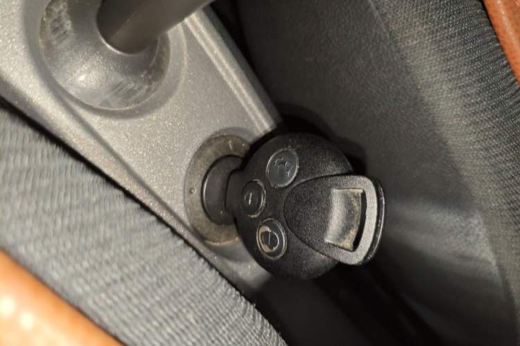 Used smart fortwo 2015 1.0 MHD Comfort Travel Edition