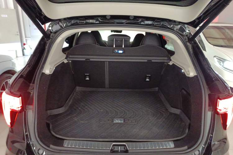 Used Lynk & Co 01 2021 2.0TD Two-Wheel-Drive Pro Trim