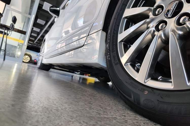 Used Lincoln MKZ 2020 2.0T Deluxe Edition