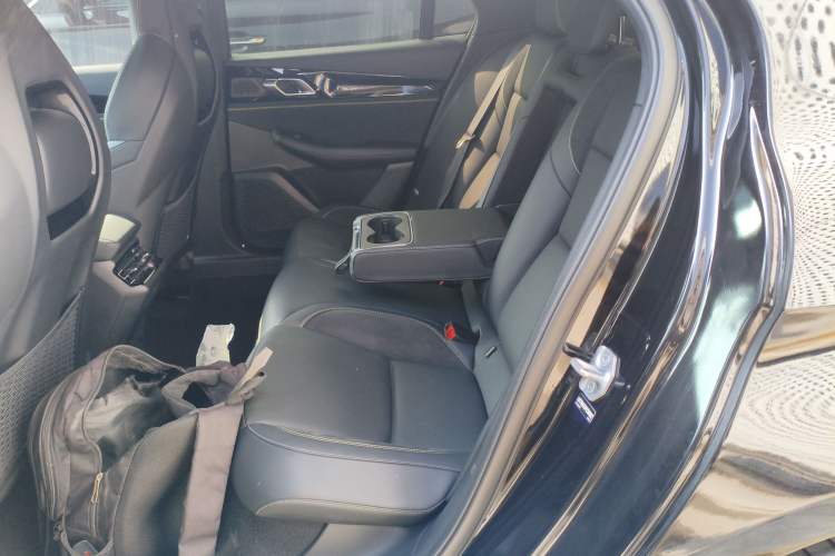 Used Lynk & Co 03 2023 1.5TD DCT JingPro
