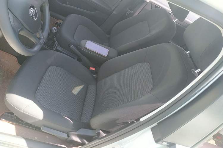 Used Volkswagen Jetta 2019 Dream Edition 1.4L Manual Fashion Version
