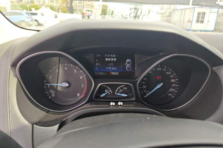 Used Ford Focus 2017 Sedan EcoBoost 180 Automatic Elite Model
