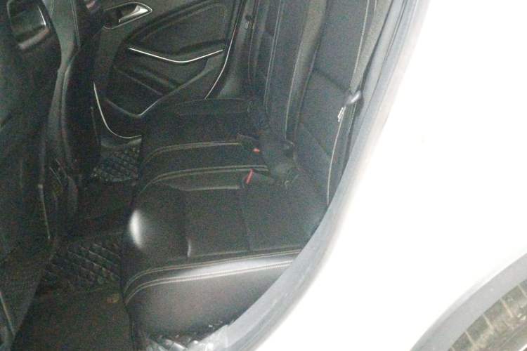 Used Mercedes-Benz GLA 2017 GLA 200 Sport Edition Left Rear Seat