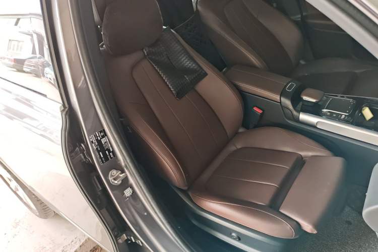 Used Mercedes-Benz GLB 2020 Facelift GLB 200 Fashion Edition
