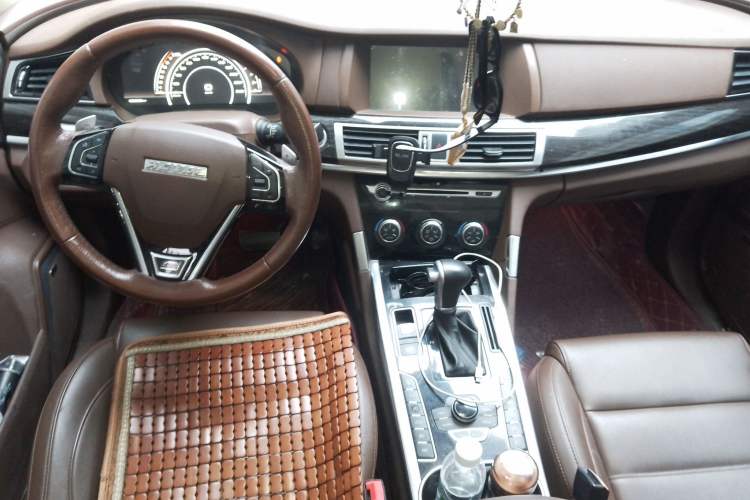 Used Haval H7 2016 Blue-Label H7 2.0T Automatic Luxury Model
