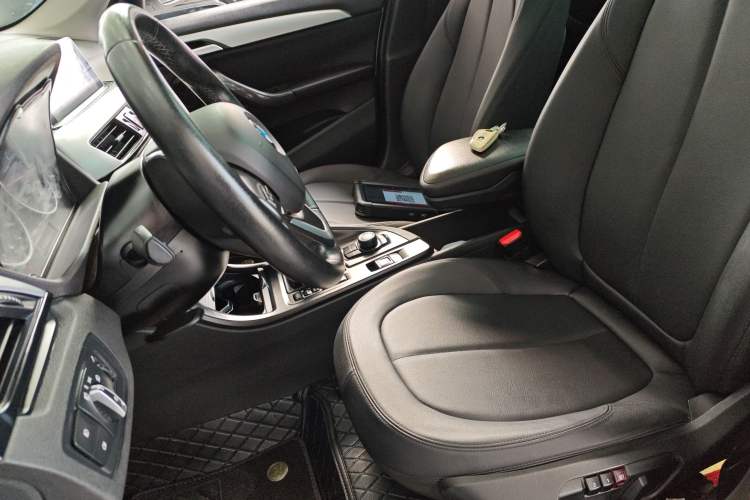 Used BMW X1 2018 sDrive20Li Leading Model
