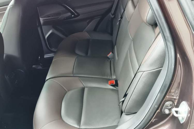 Used GAC Trumpchi GS4 2017 235T Manual Two-Wheel Drive Luxury Edition
