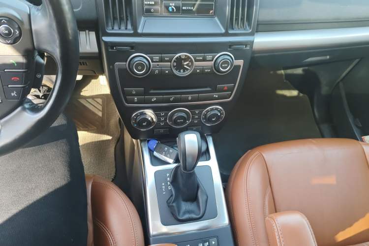 Used Land Rover Freelander 2 2013 2.0T Si4 HSE Gasoline Version
