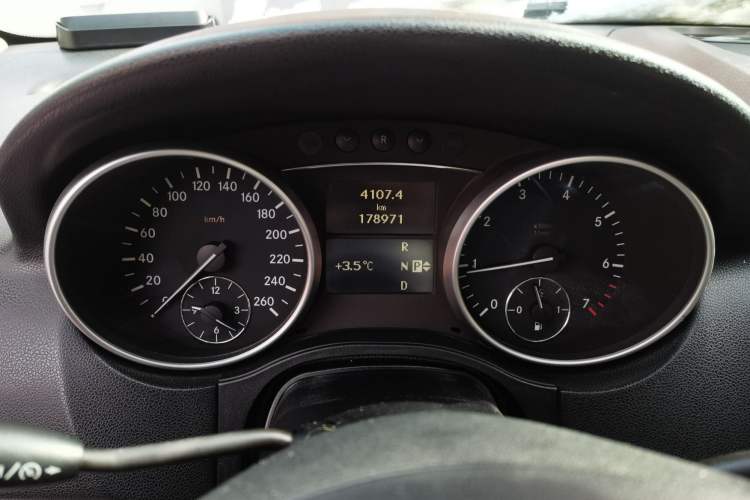 Used Mercedes-Benz M-Class 2008 ML 350 4MATIC Luxury Model Instrument Cluster