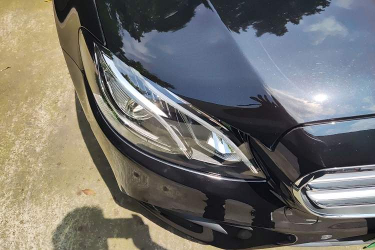 Used Mercedes-Benz E-Class 2019 E 260 L Sport Edition Right Front Headlight