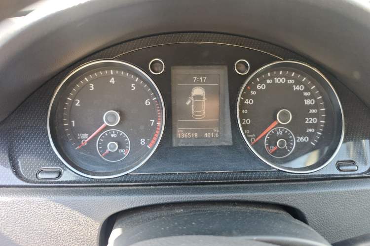 Used Volkswagen Magotan 2012 Revised 1.8TSI Luxury Version Instrument Cluster