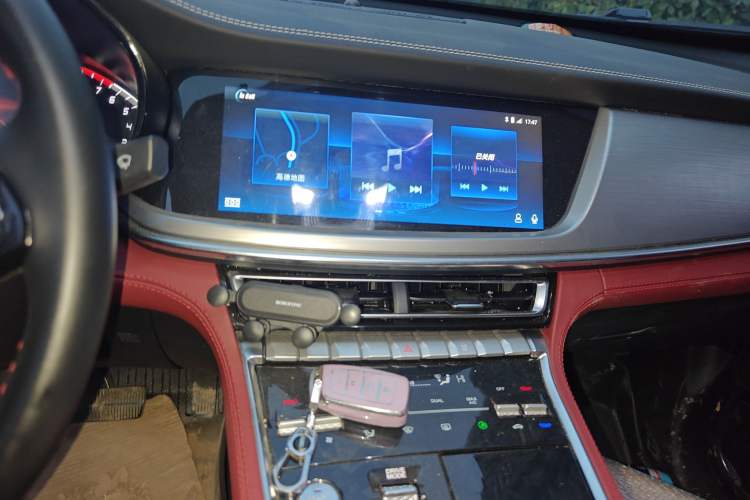 Used Changan CS85 COUPE 2019 1.5T DCT Dynamic Version China VI Standard