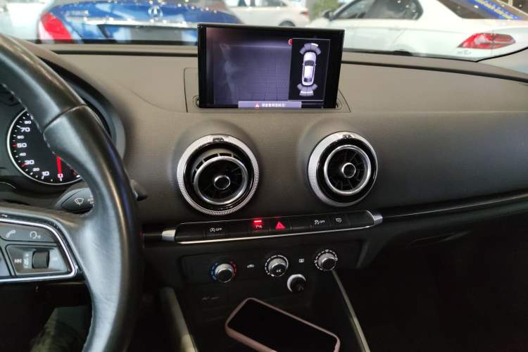 Used Audi A3 2018 30th Anniversary Edition Limousine 35 TFSI Fashion Model
