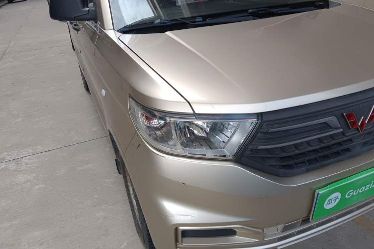Used Wuling Hongguang V 2019 1.5L Jingqu Version China VI LAR