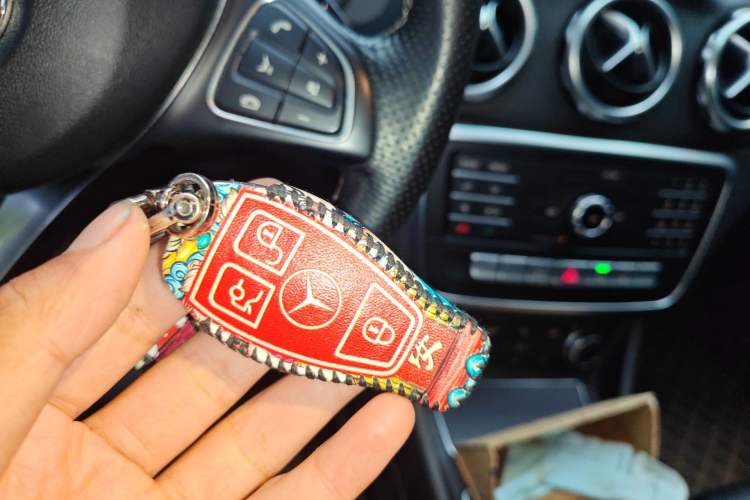 Used Mercedes-Benz GLA 2018 GLA 200 Fashion Model Vehicle Key