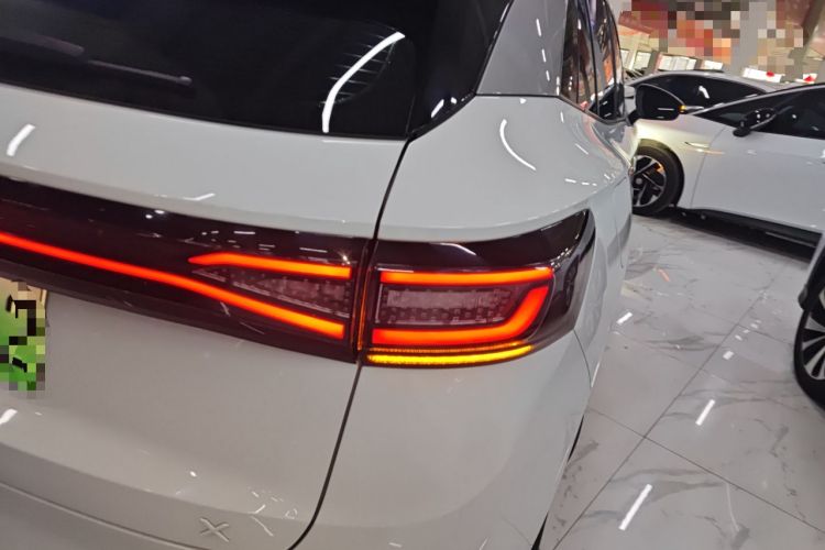 Used Volkswagen ID.4 X 2024 Pure & Smart Edition