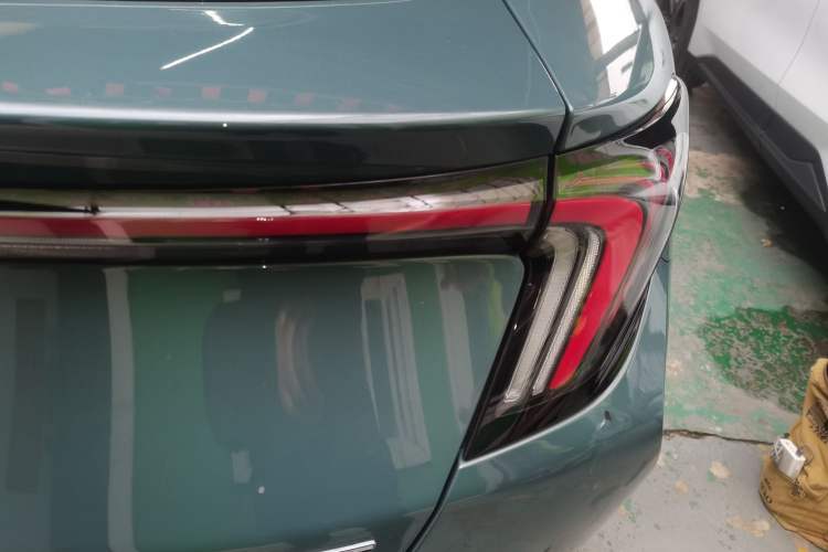 Used ARCFOX Alpha S 2023 735E+ Forest Edition 160kW Exterior 3